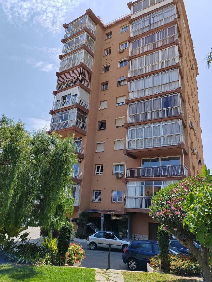 Apartamento La Torre,200M Hasta La Playa เบนัลมาเดนา ภายนอก รูปภาพ