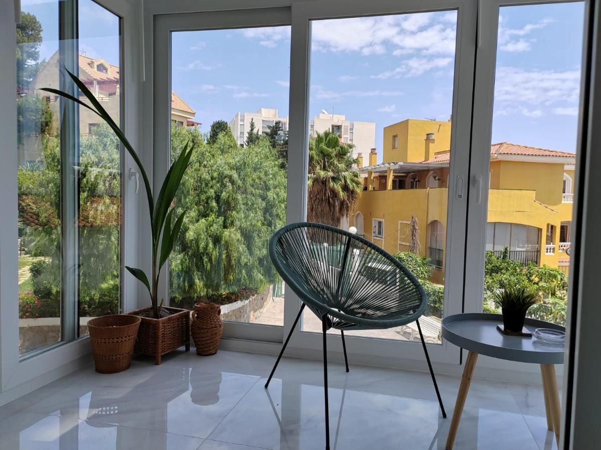 Apartamento La Torre,200M Hasta La Playa เบนัลมาเดนา ภายนอก รูปภาพ
