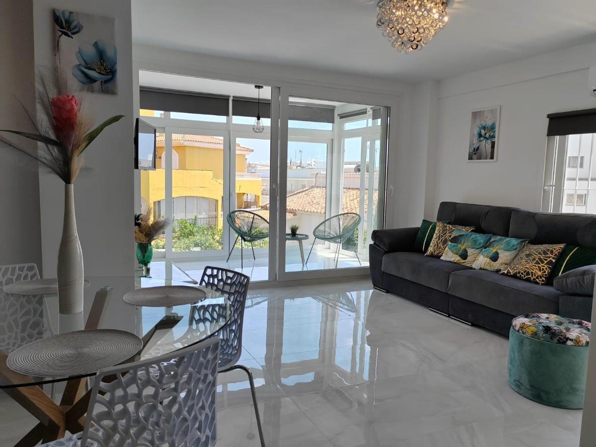 Apartamento La Torre,200M Hasta La Playa เบนัลมาเดนา ภายนอก รูปภาพ