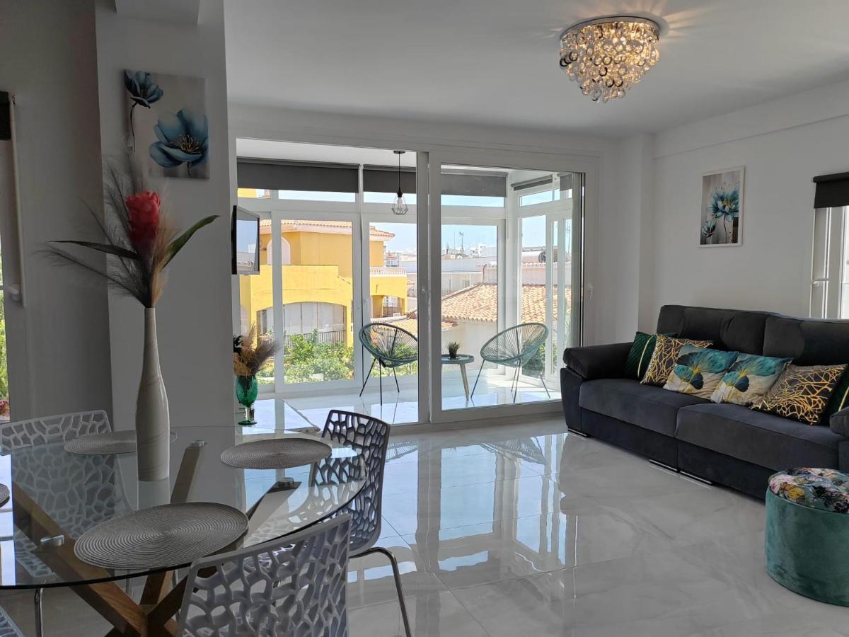Apartamento La Torre,200M Hasta La Playa เบนัลมาเดนา ภายนอก รูปภาพ